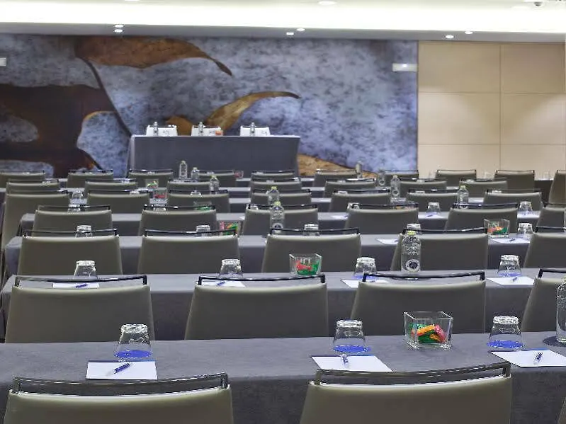 Hotell Nh Canciller Ayala Vitoria